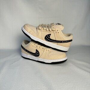 Nike Dunk Low SB Albino Preto Jiu Jitsu- Size 4m/5.5w